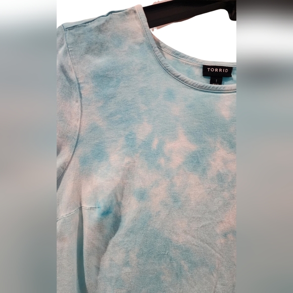 Torrid short sleeve tee | blue tie dye | Woman's XL | Torrid 1 | - Picture 3 of 7